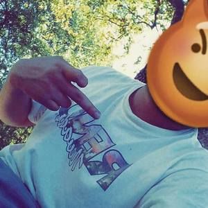 Meet your Posher, Javier